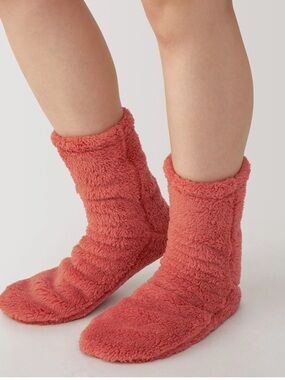 MUJI Right Angle Boa Fleece Cozy Socks, Size: M, Color: Orange, NWT